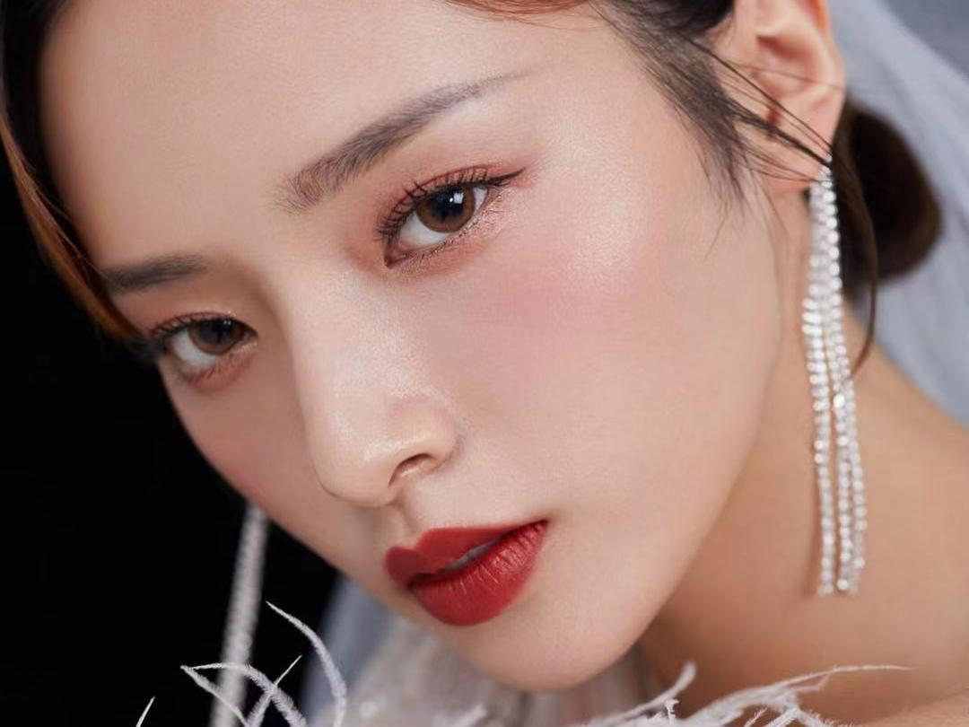 總監化妝師-精緻高級新娘半天跟妝 午宴/晚宴特惠