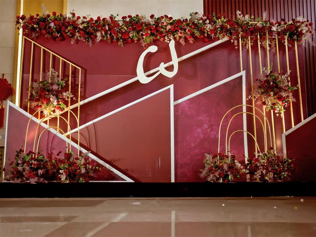 潜山七仙女多功能厅国际酒店拉菲红B