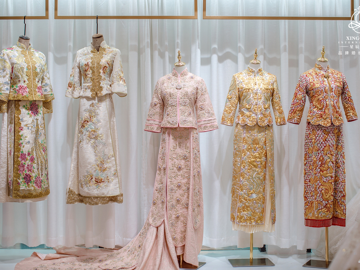 星辰国际|婚纱套餐 【赠首席化妆师】