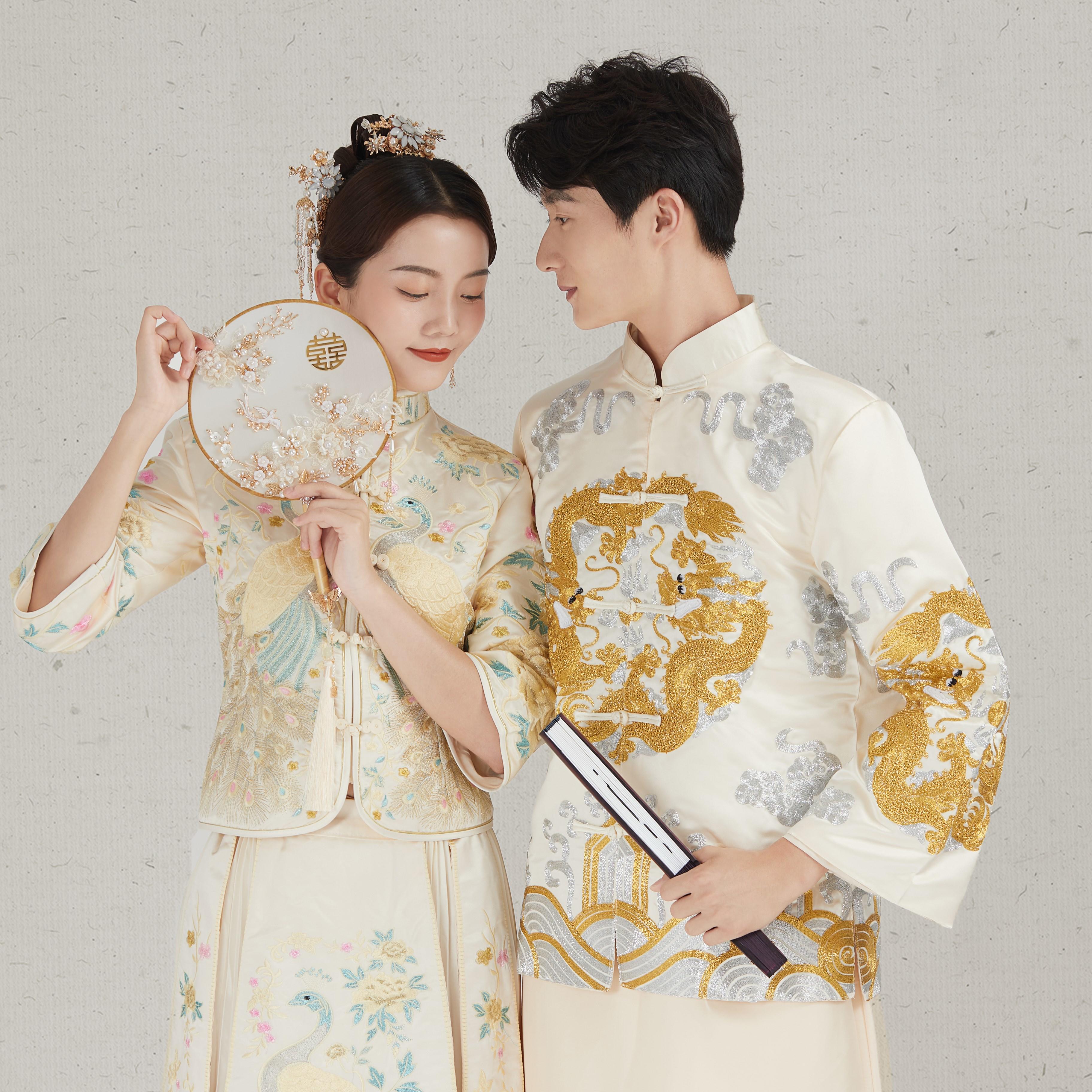私人定制︱研發(fā)團(tuán)隊(duì)高定打造工筆畫婚紗照