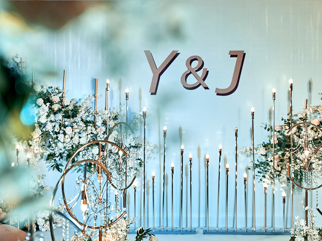 南充仪陇婚庆婚礼策划室内白绿小清新暗场婚礼