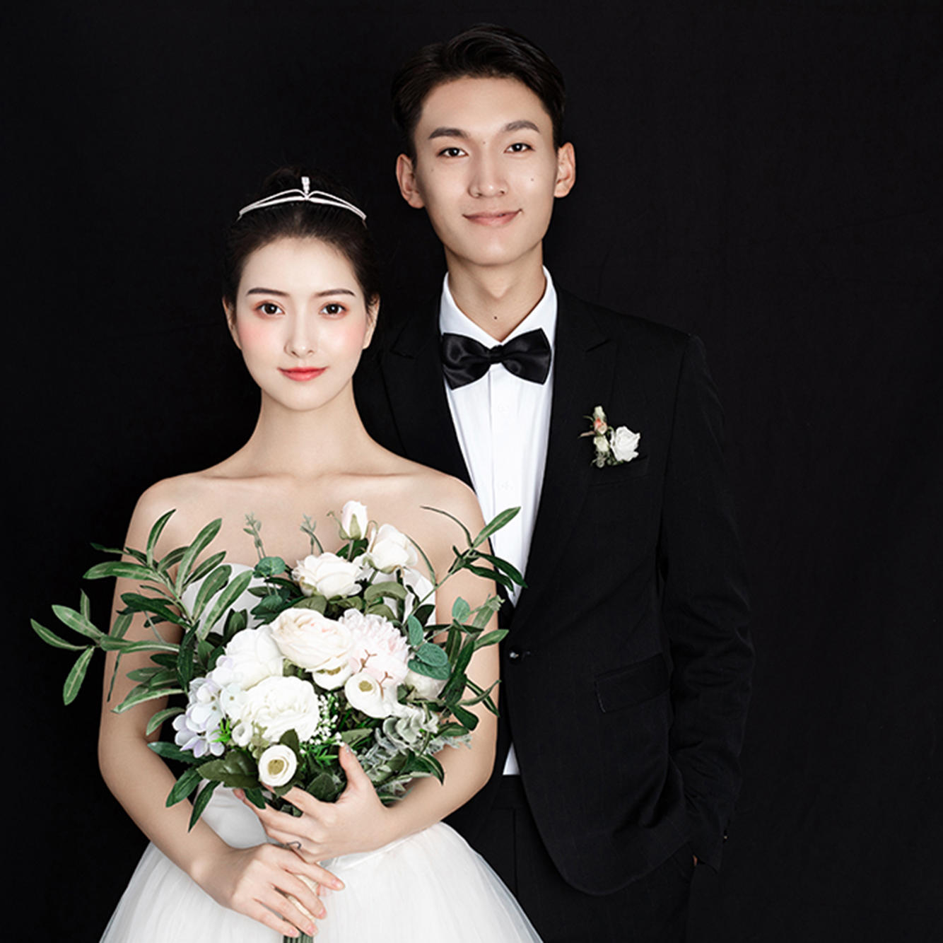 场景不限风格任选+10服10造+送万元礼包送婚纱