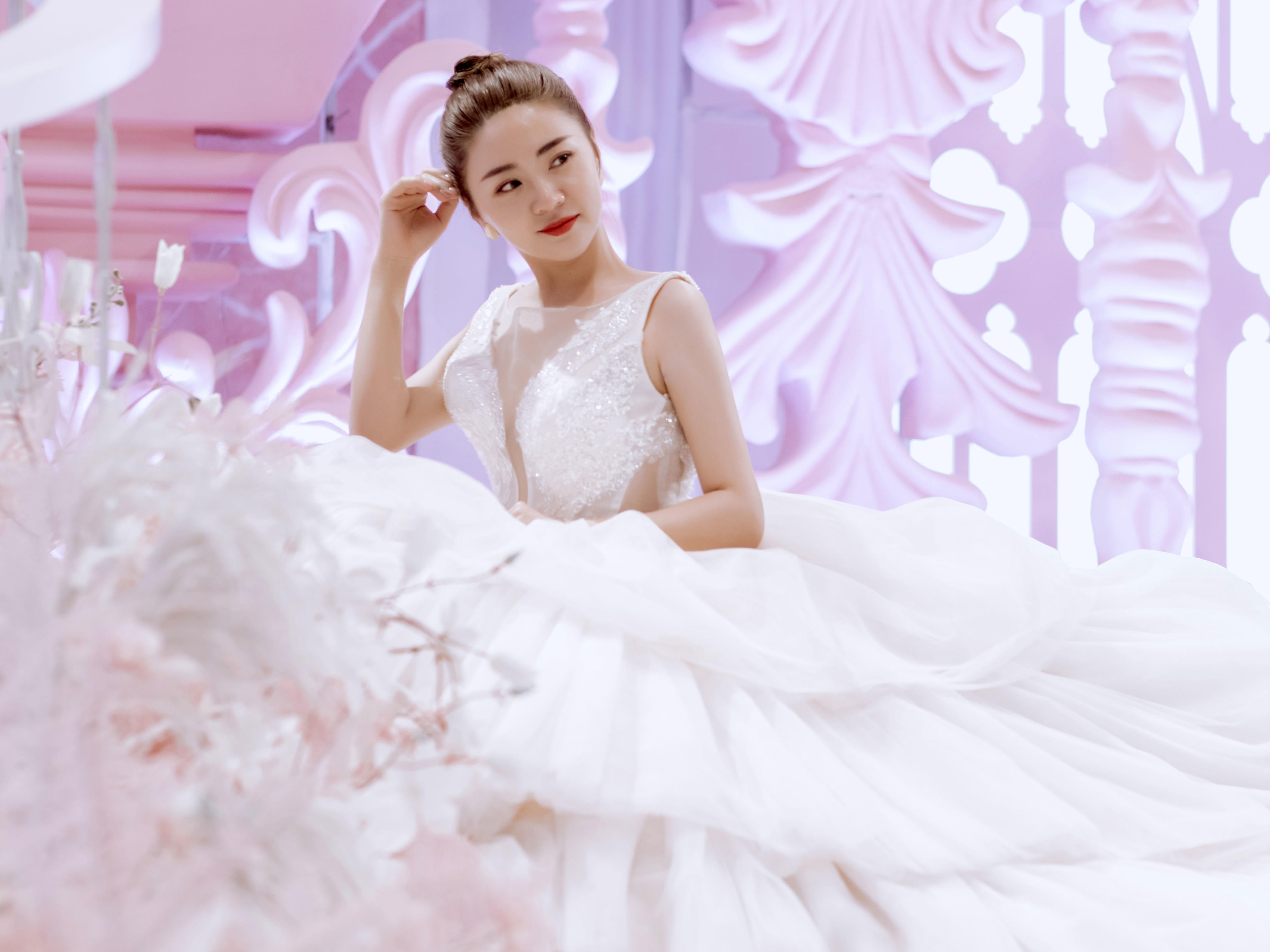 首席化妆师全程跟妆 哈尔滨婚礼化妆师 