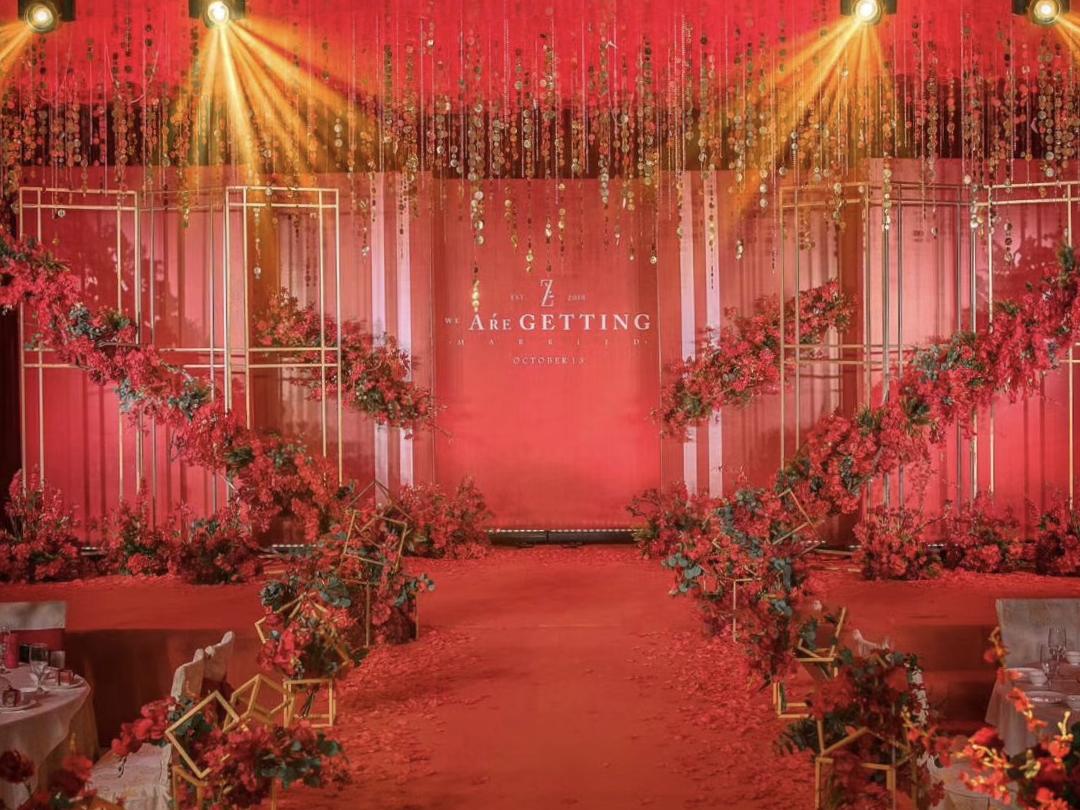 酒店现代大气风-红色婚礼