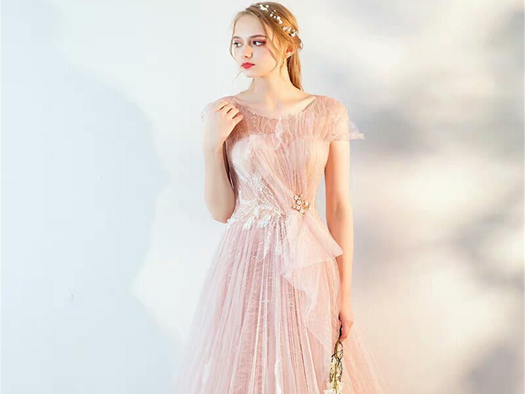 粉色敬酒服仙气梦幻显瘦长款礼服