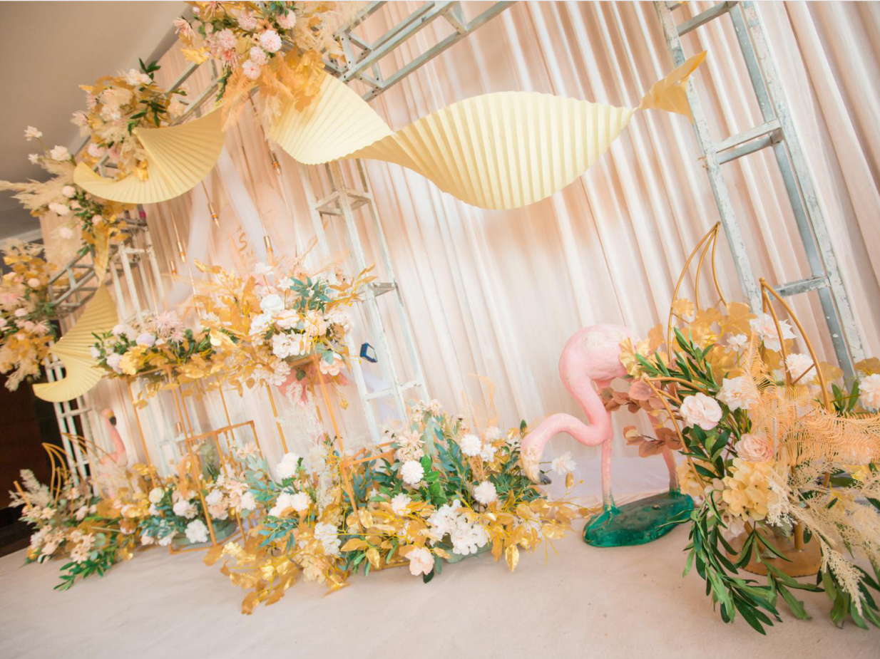 禧度婚礼/香槟色小型简约唯美婚礼布置+两大金刚