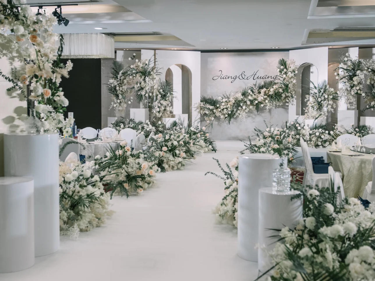 【简爱婚礼】店长推荐-小成本简约婚礼-简梦