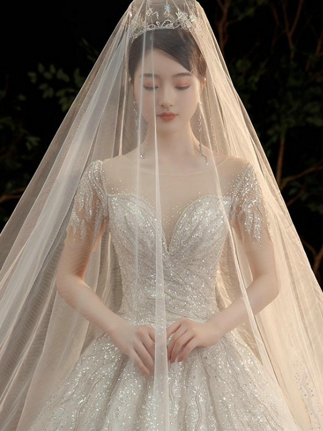 【春秋季全新新款出售】百套新款可选超惠婚纱出售