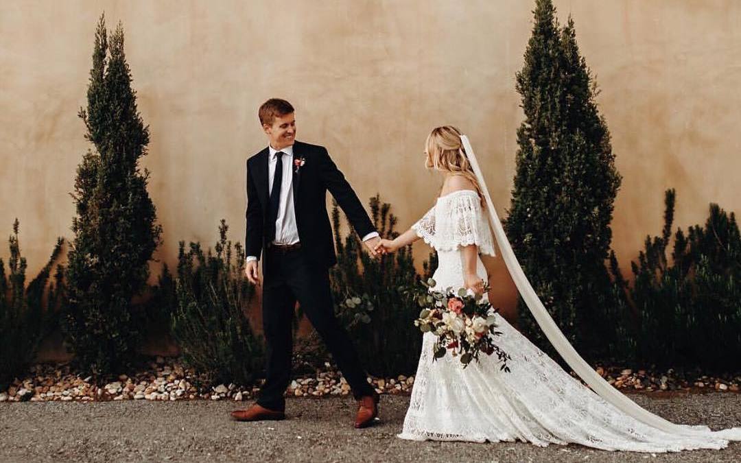 美国BOHO风针织蕾丝婚纱国外客照