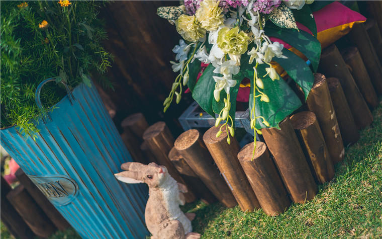 户外谧静森系钻石主题婚礼