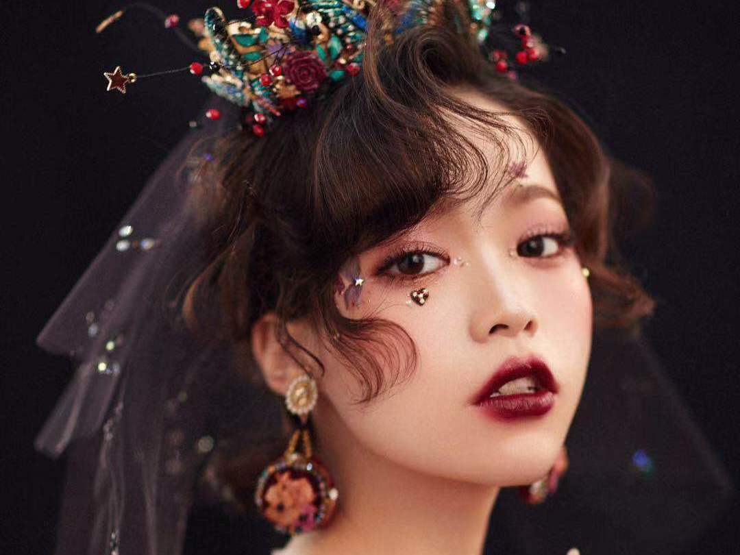 总监化妆师全程跟妆3套森系唯美妆容