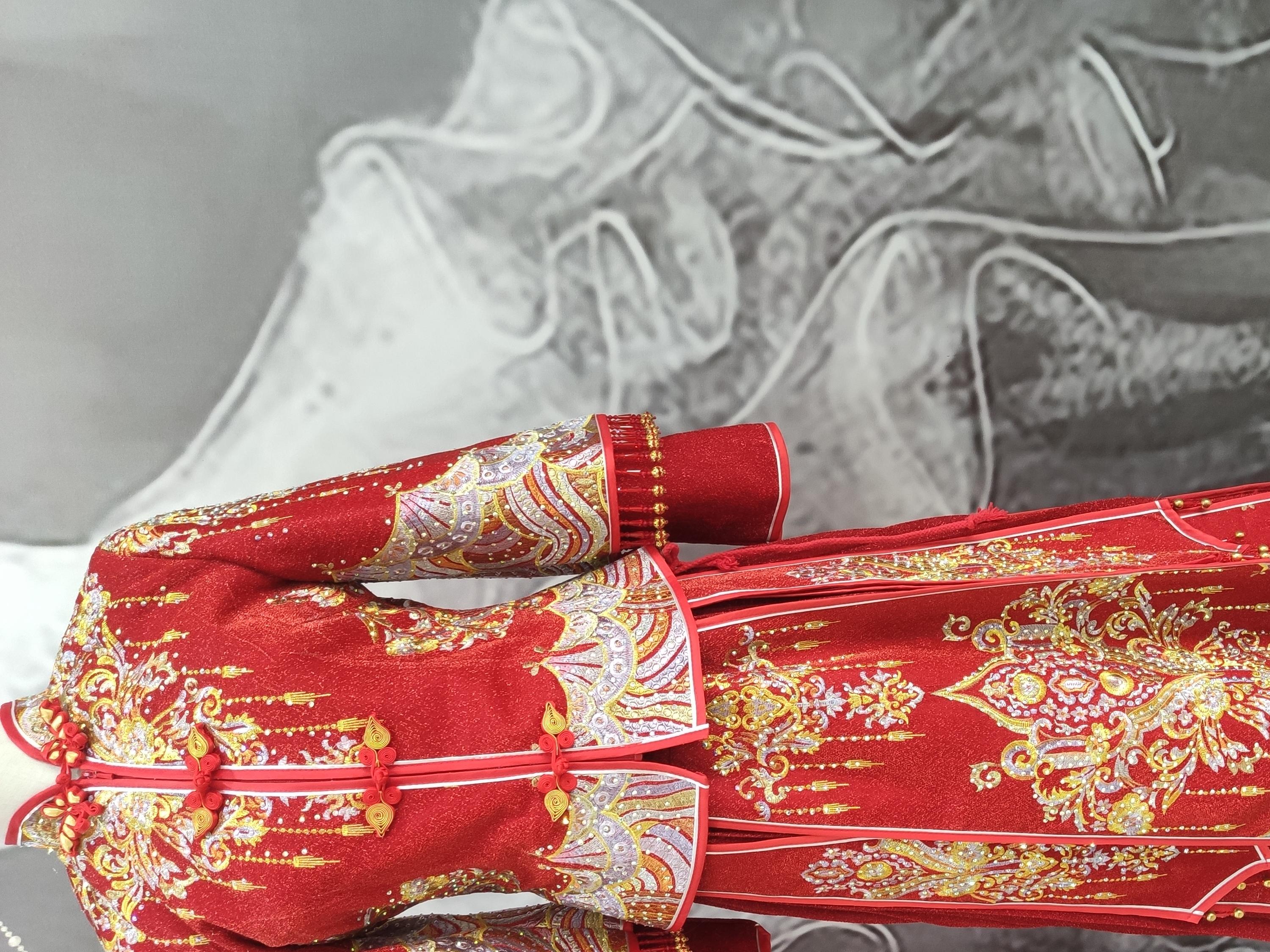 美熙婚纱【鱼尾】婚纱＋秀和＋礼服＋早妆