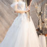 新娘跟妆+婚纱3件套系  款式任选