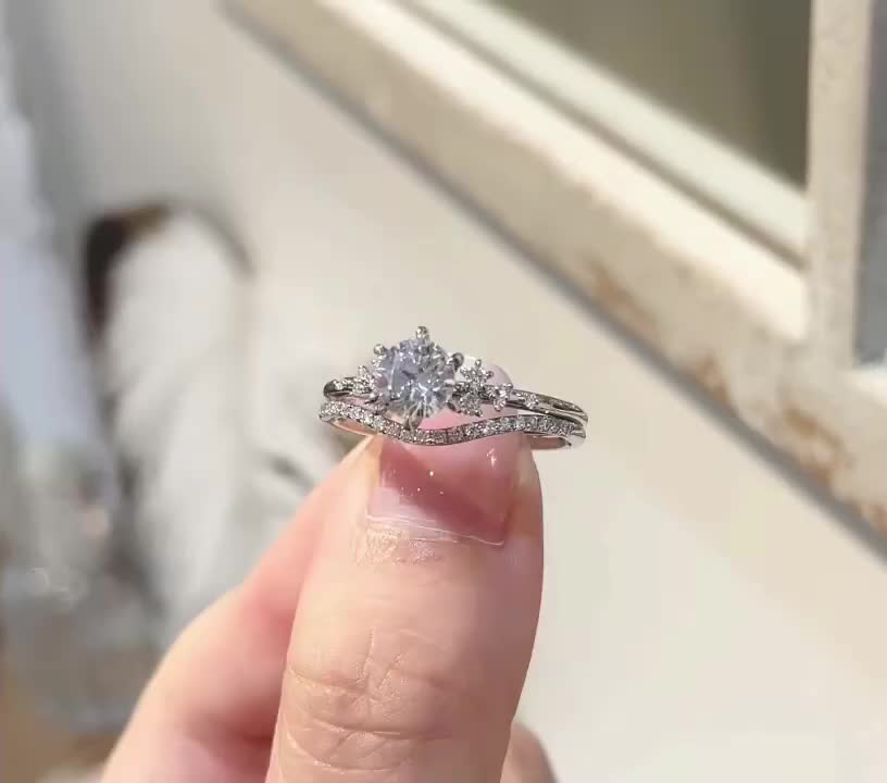 米兰珠宝——奢华钻石女戒