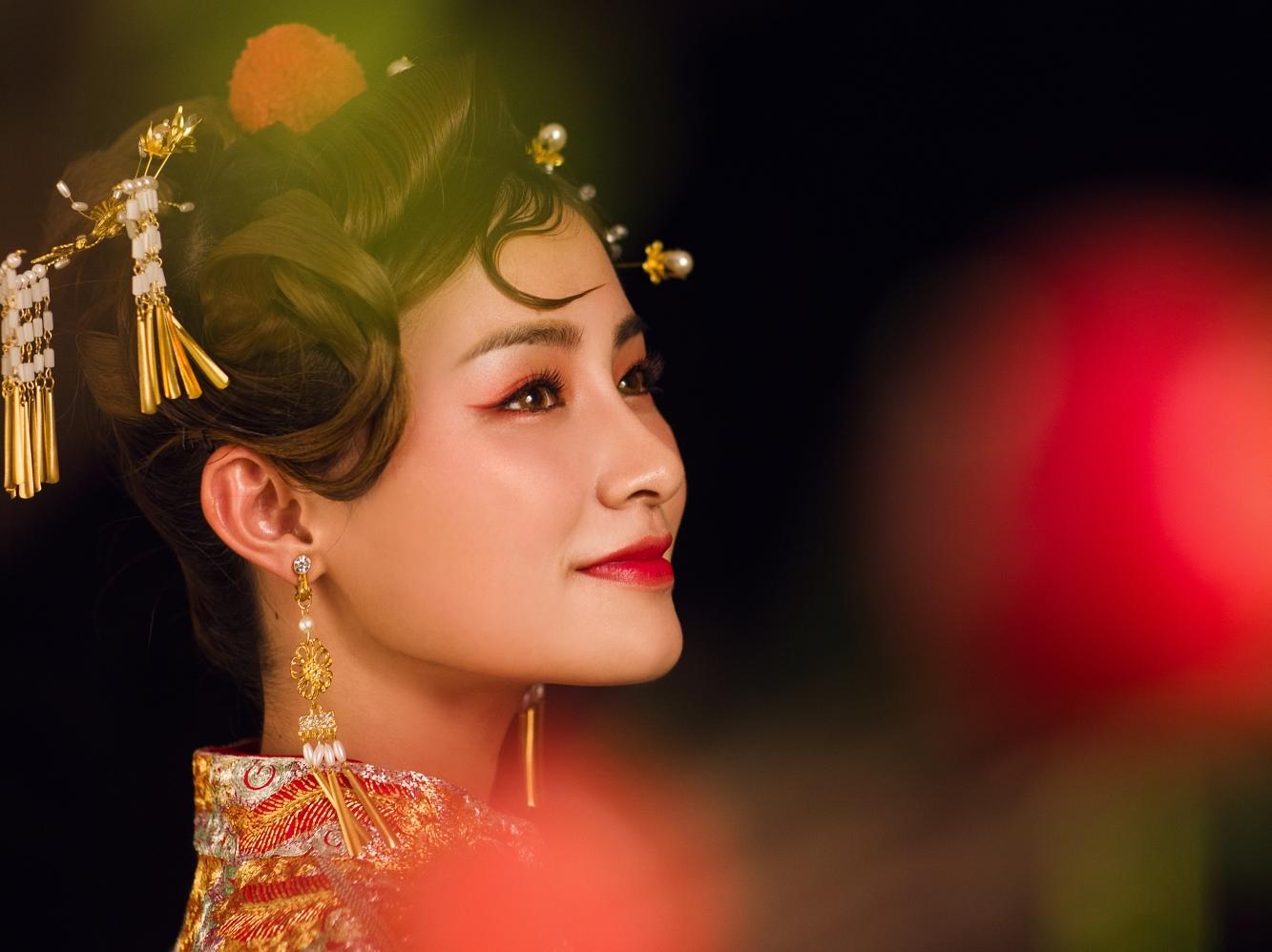 （女神必选）高级化妆师上门化妆+伴娘妆+妈妈妆
