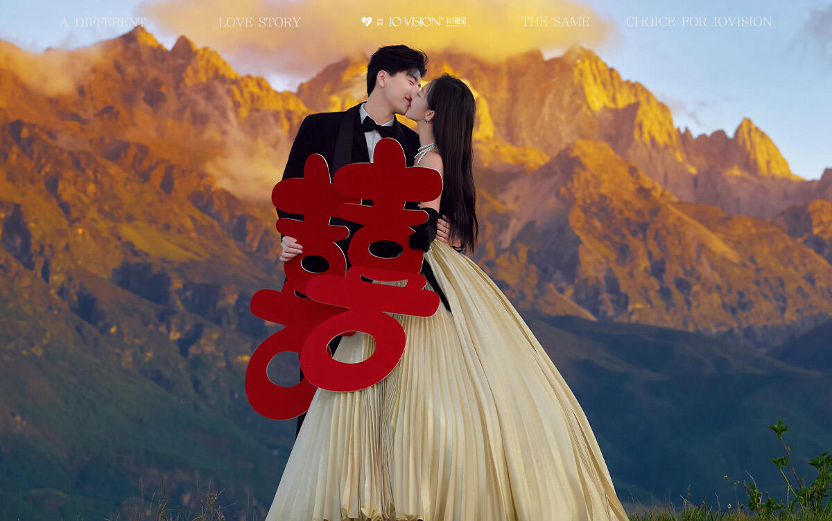 雪山???前的我們麗江