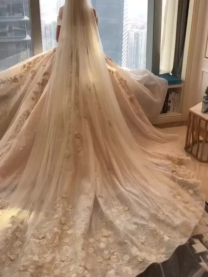 【区县包邮】奢华梦幻重工仪式纱+敬酒服伴娘服