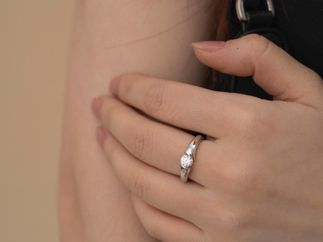 钻戒婚戒设计师定制款共生