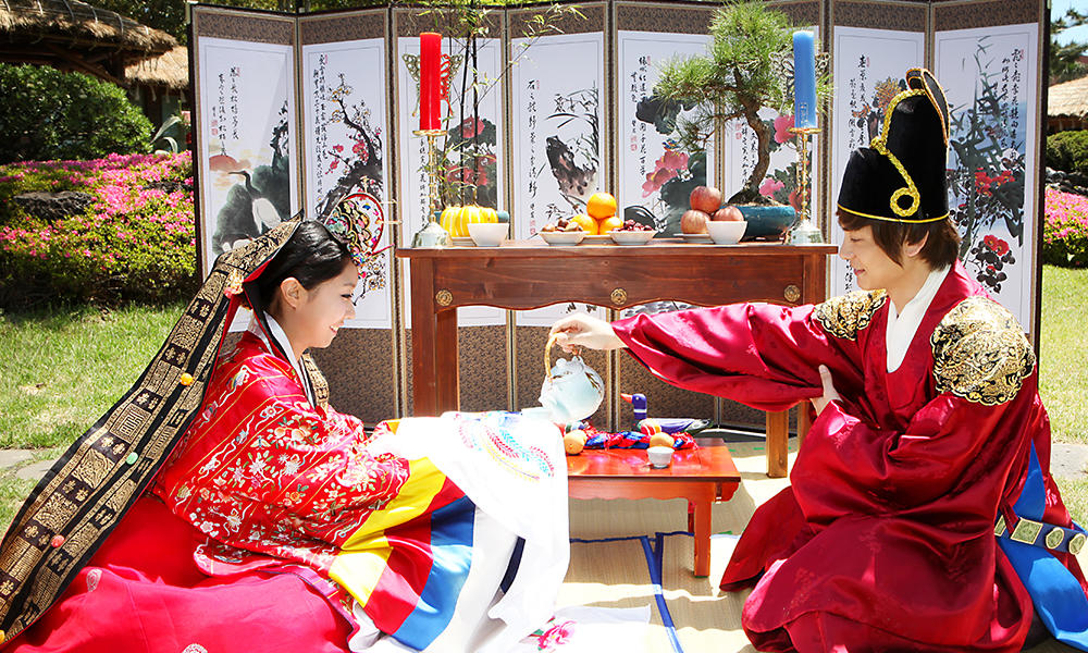 濟(jì)州島傳統(tǒng)韓國(guó)婚禮Korea Tradition