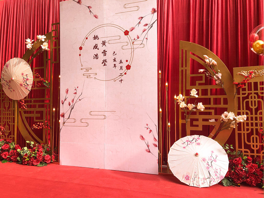 一价全包：场地布置+四大金刚+即影即有