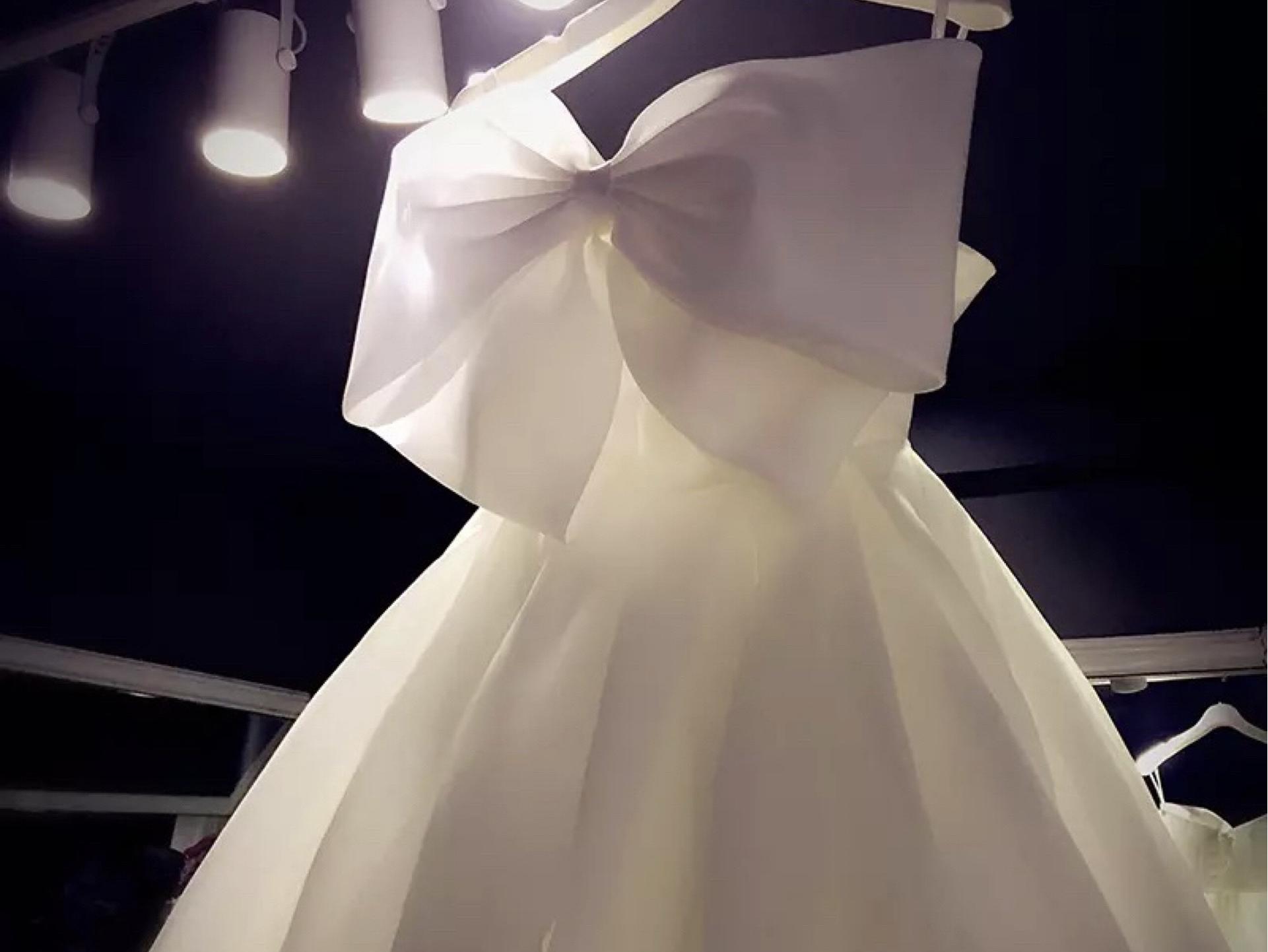 仅1314即可享齐地婚纱，女士中式婚服，敬酒服