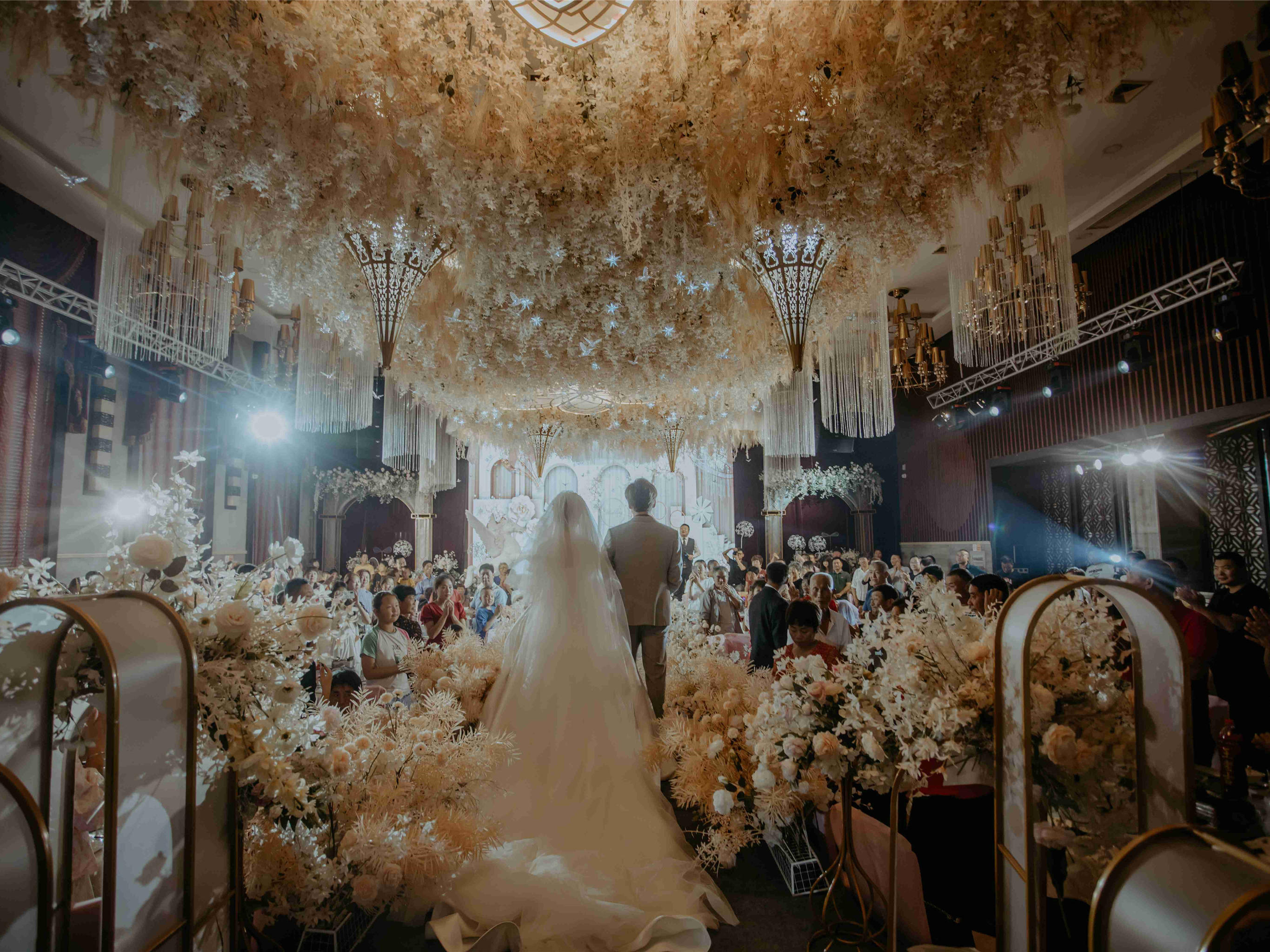 《钻石套系》婚礼堂定制婚礼