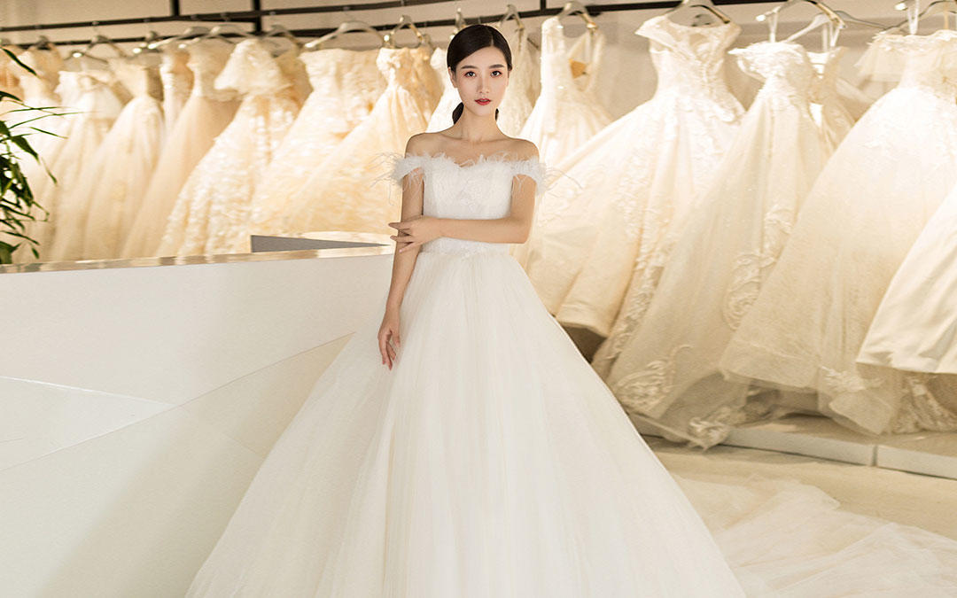 这件婚纱也太好看了吧！！