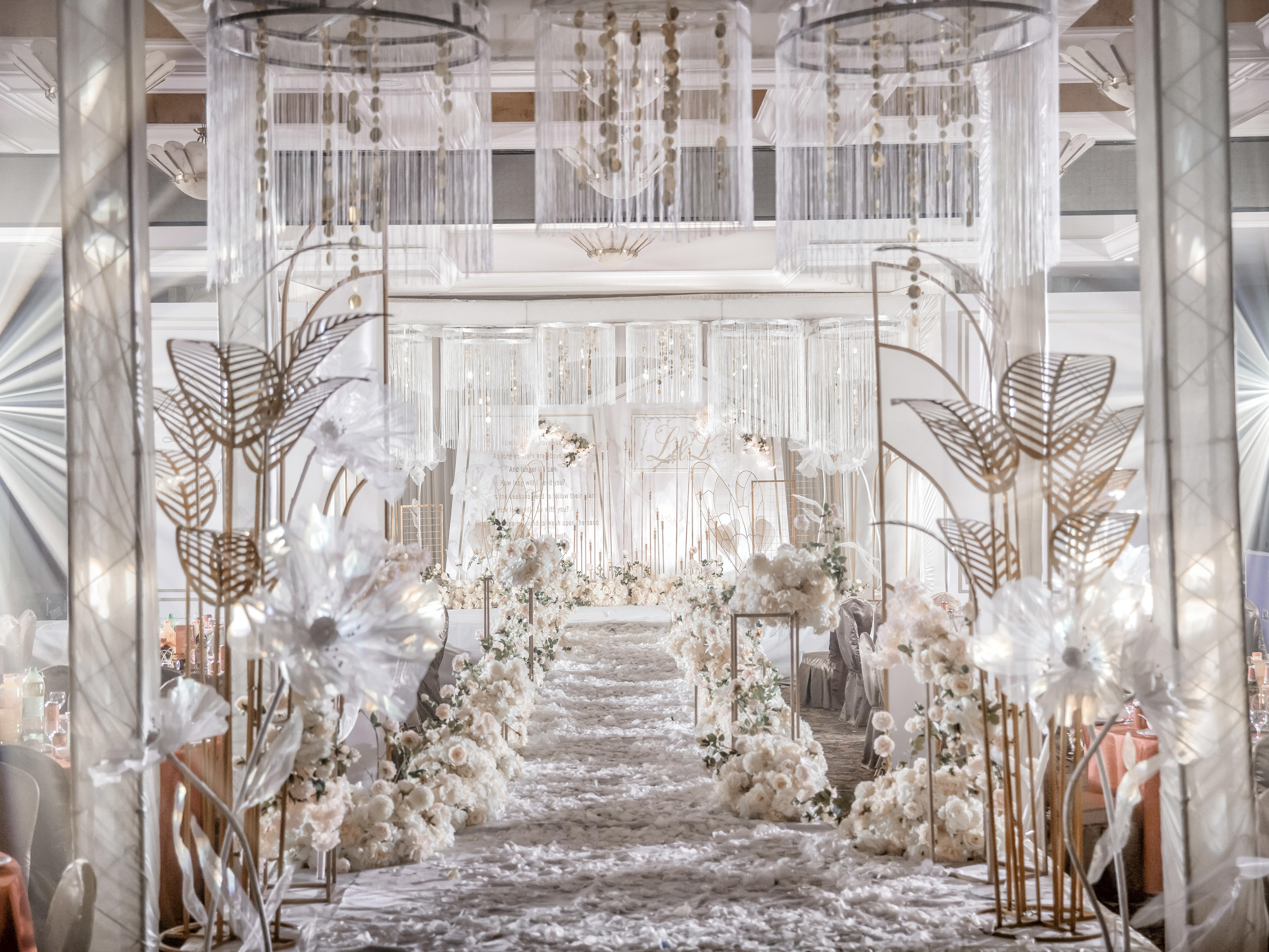 Promise 黛抹香槟定制婚礼特价套餐限时秒杀