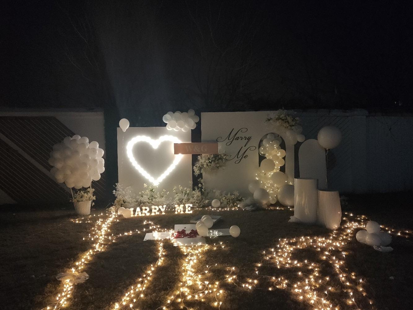 优比婚礼|白金色简约求婚布置