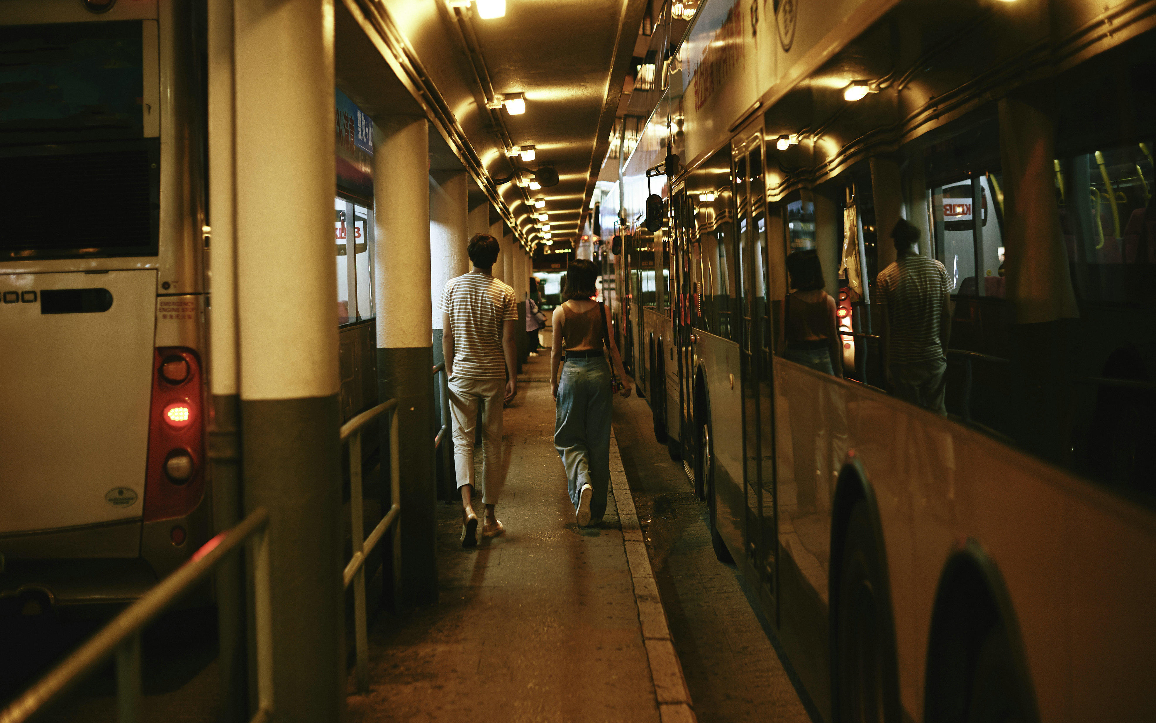 網(wǎng)紅婚紗照‖千島內(nèi)外景搭配‖底片多拍多送