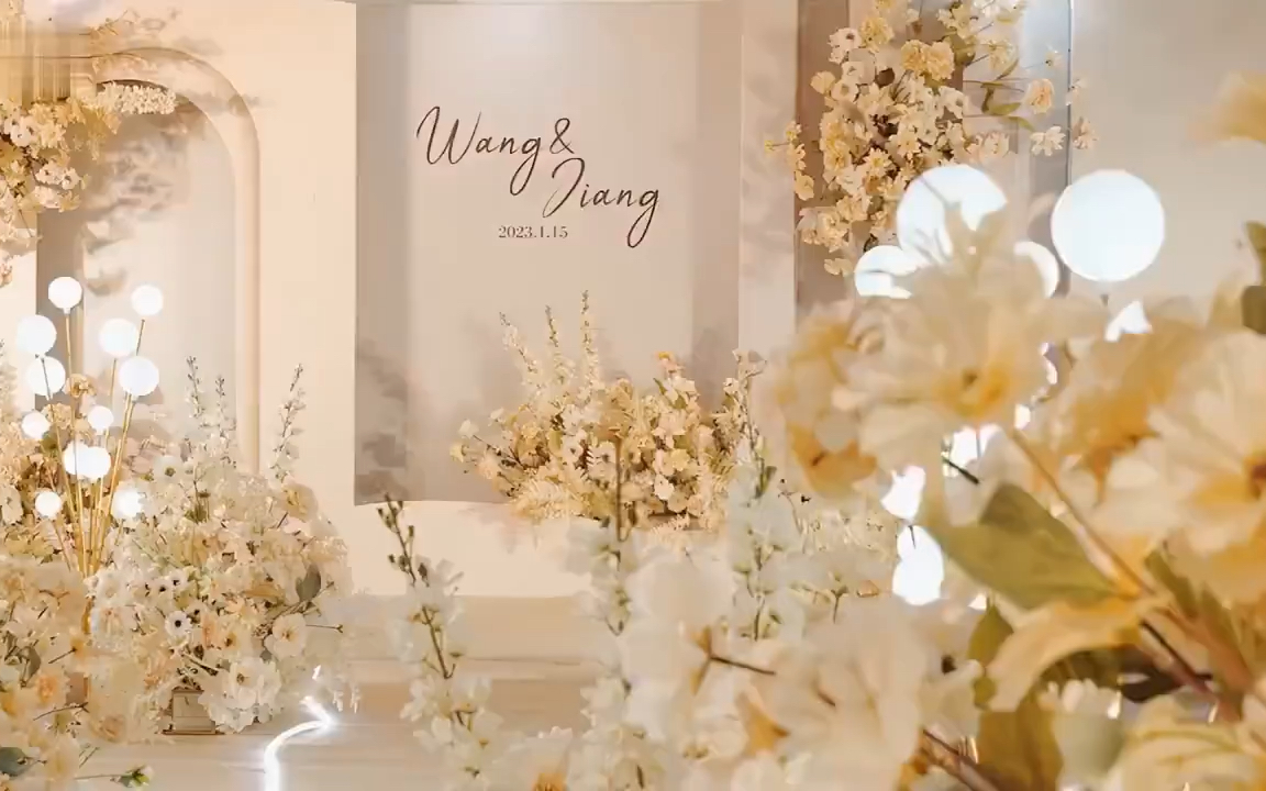 香檳色婚禮，小預(yù)算也能浪漫滿分