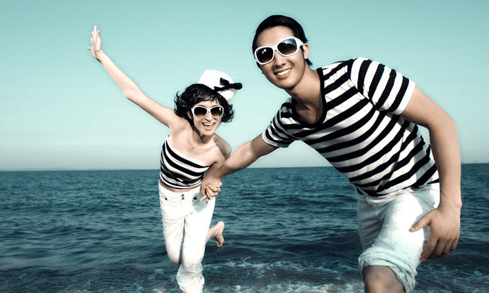  我们的详细地址是：北京市朝阳区，东三环双井桥西