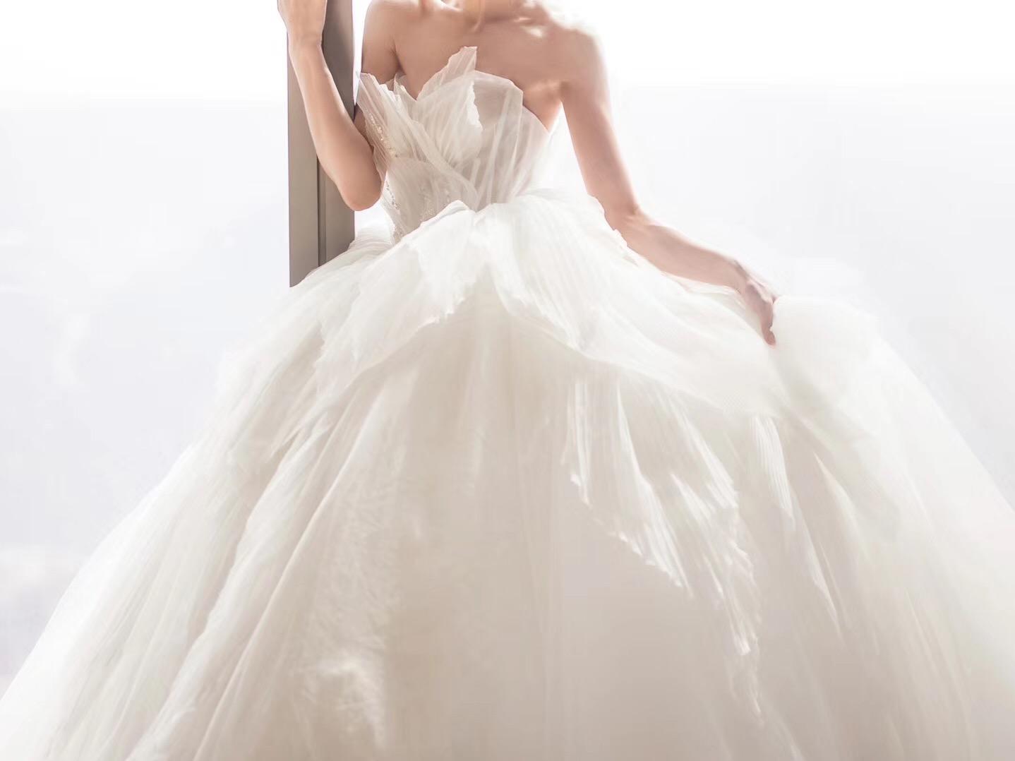 《热推套餐》仪式大拖主婚纱7件套