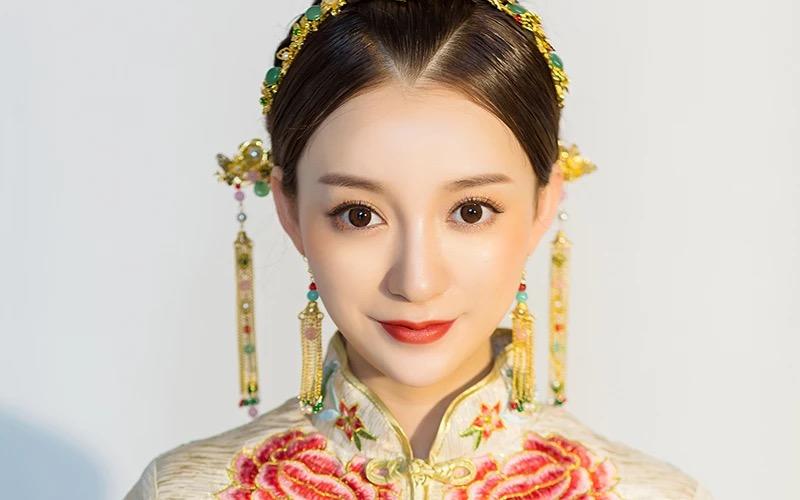 F·R造型---中式秀禾