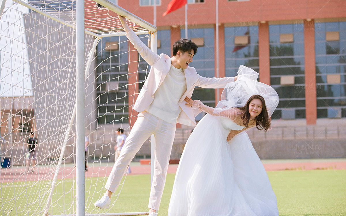 【小雅风尚】样片研发团队三对一制定拍摄方案