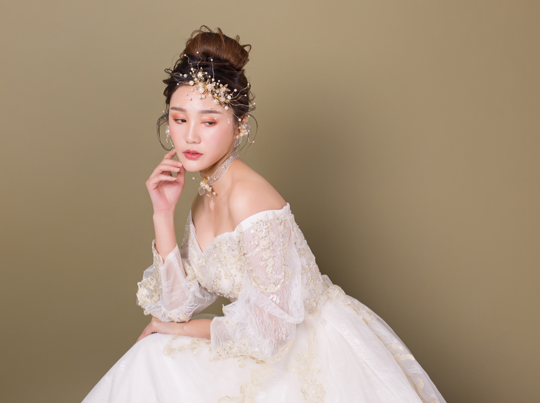 薇町婚纱高定精品婚纱礼服套系   新娘必选