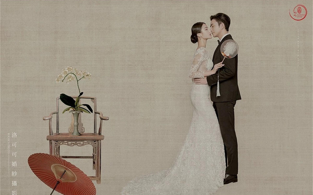 洛可可婚纱摄影—中式嫁衣之复古白纱