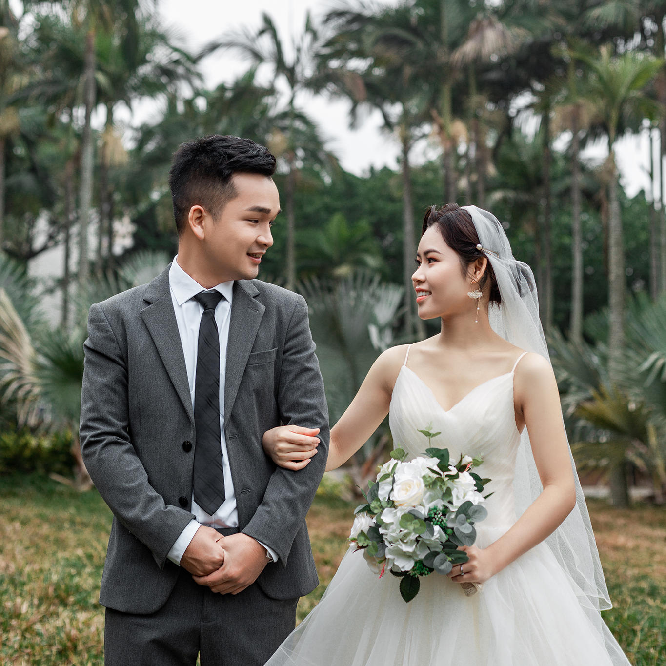 【北?；榧喺章门摹亢＞爸黝}活動(dòng)婚紗照 4服4造