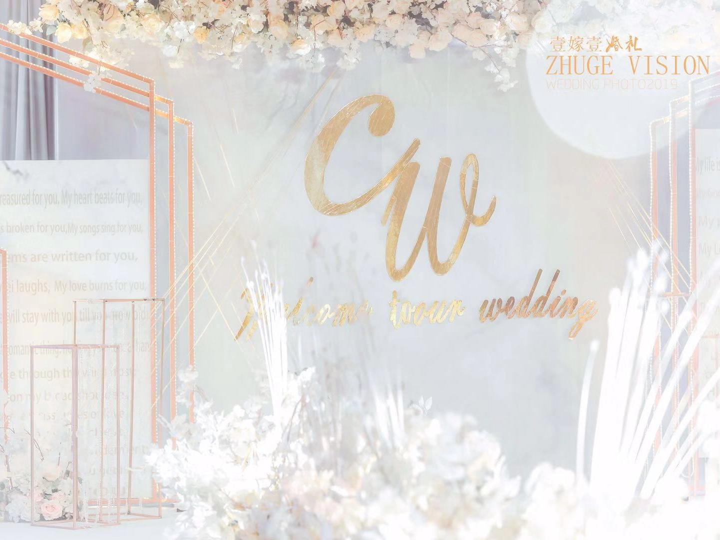 【送云南6天5晚豪华游】主持，摄像，化妆师包套