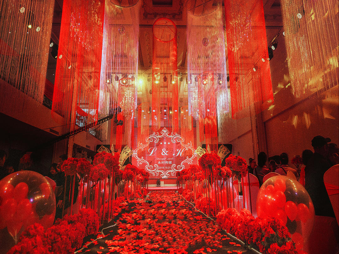 永村婚礼概念馆《红金》色系婚礼大气庄重风格