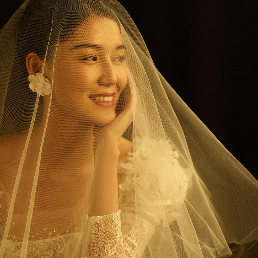 室內(nèi)極簡(jiǎn)浪漫【光影】婚紗照