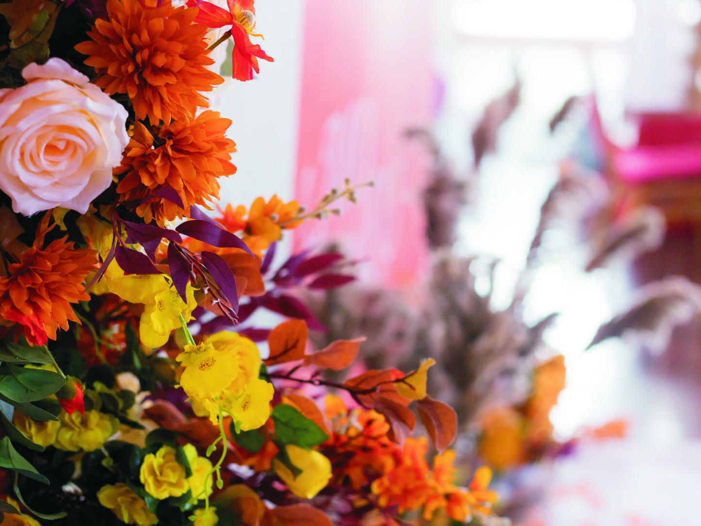 成熟的橘色，象征橙色的爱情——橙色的婚礼