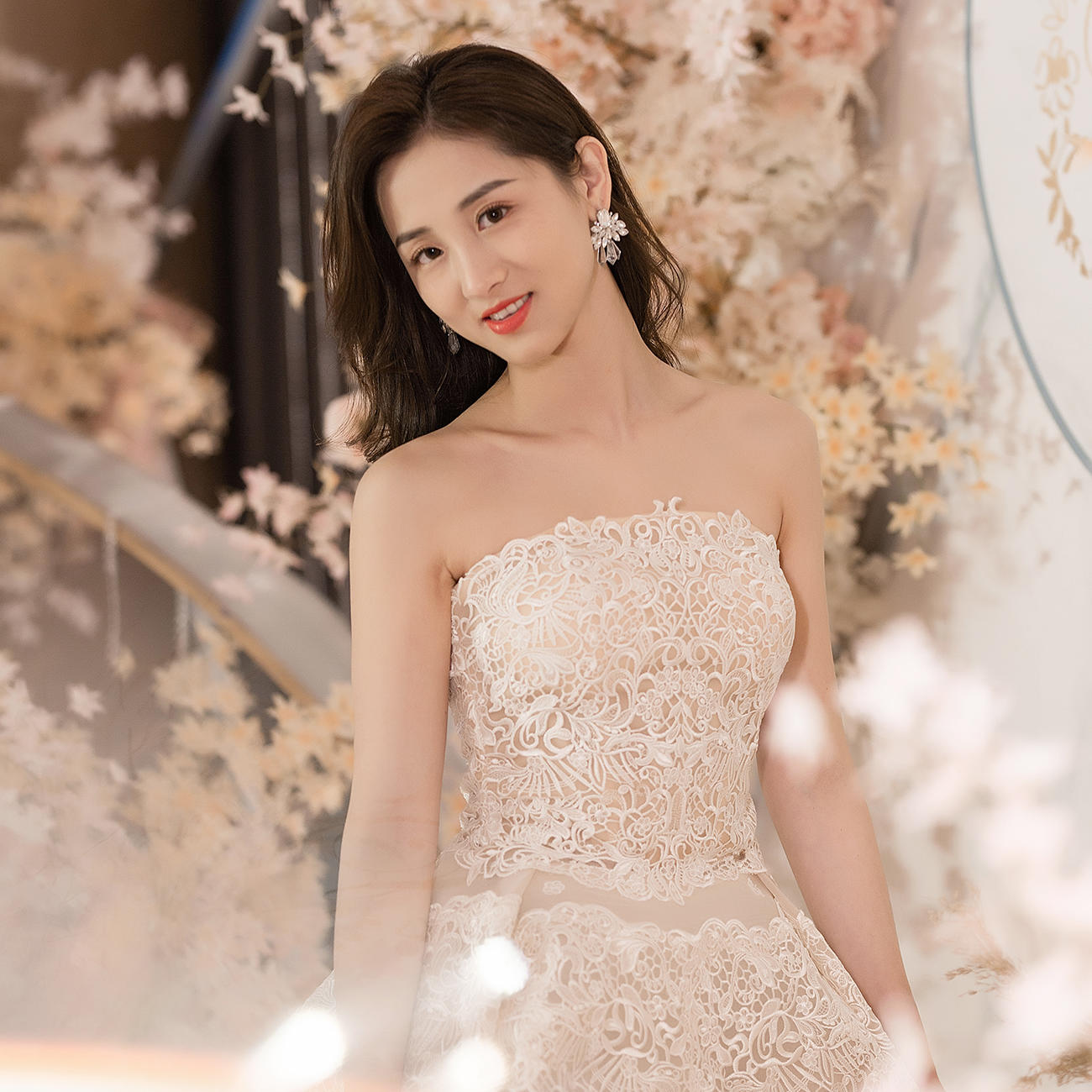 【机票补贴1000元】2晚酒店+接机+全国包邮