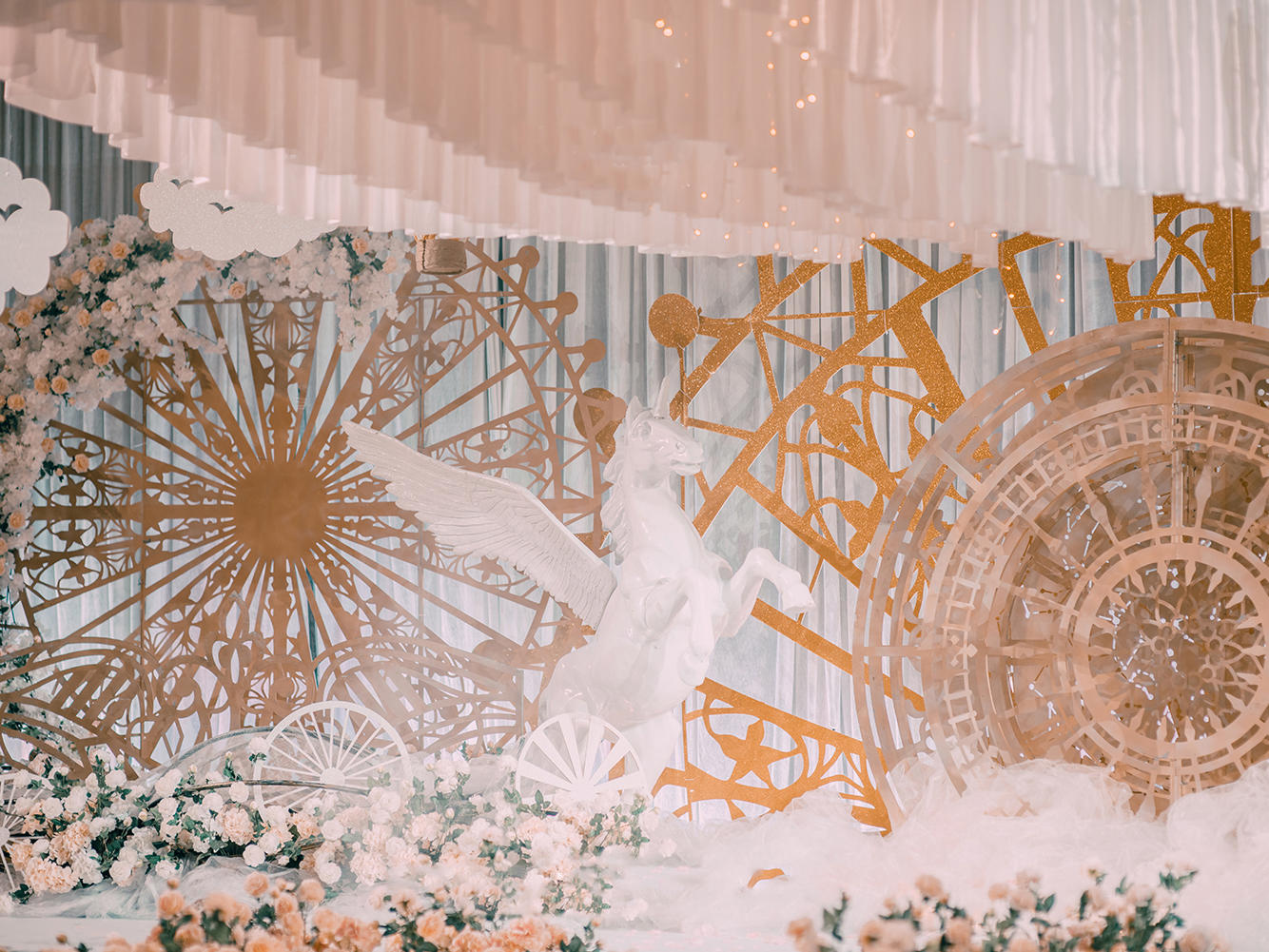 摩登婚礼-香槟金梦幻婚礼