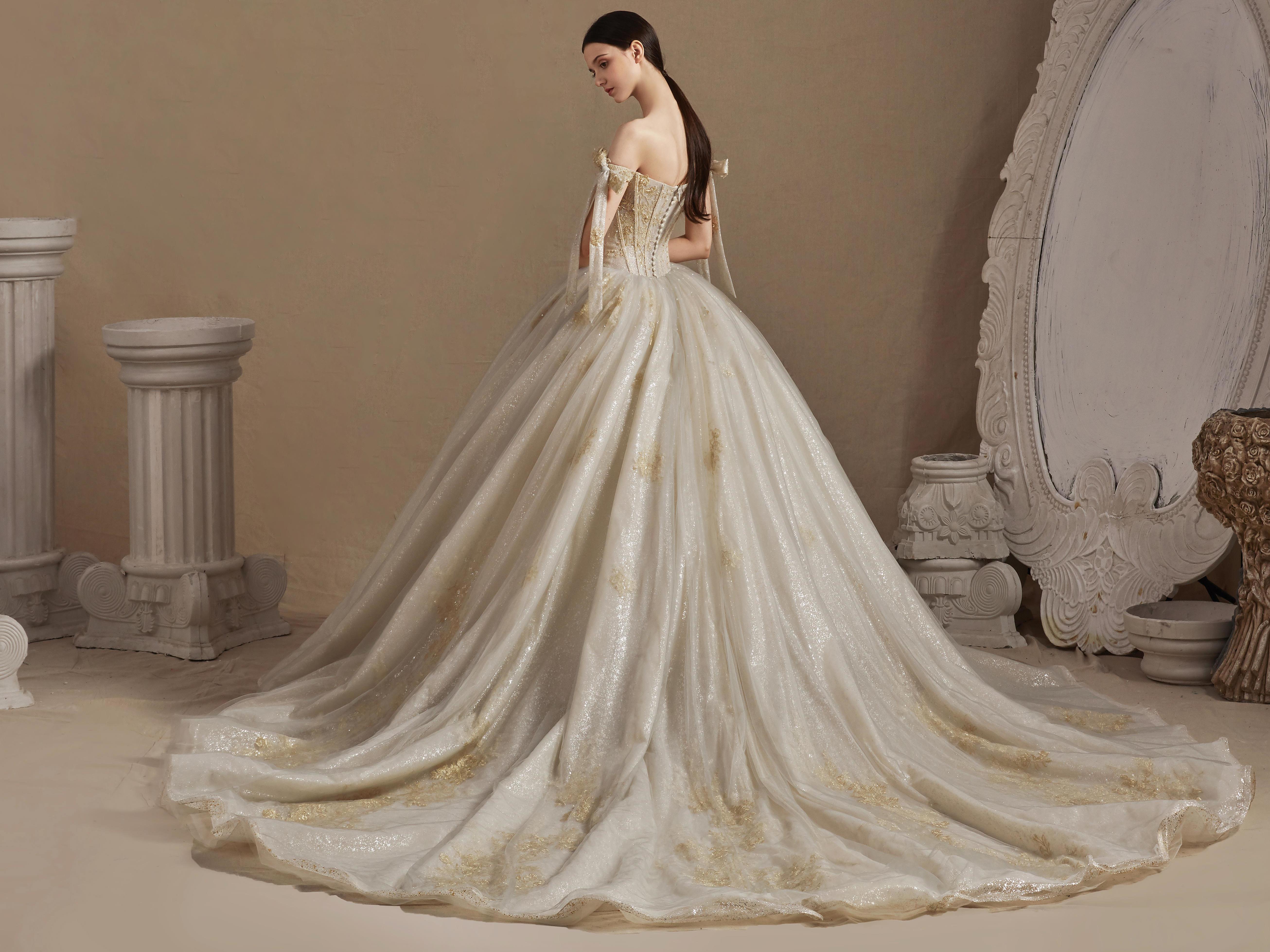 【主推】复古宫廷风婚纱隆重