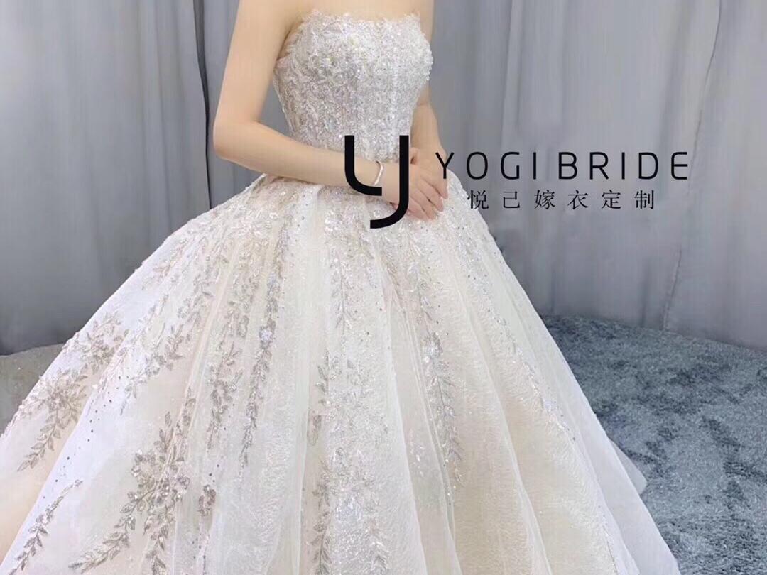 高奢区婚纱+秀禾+敬酒服