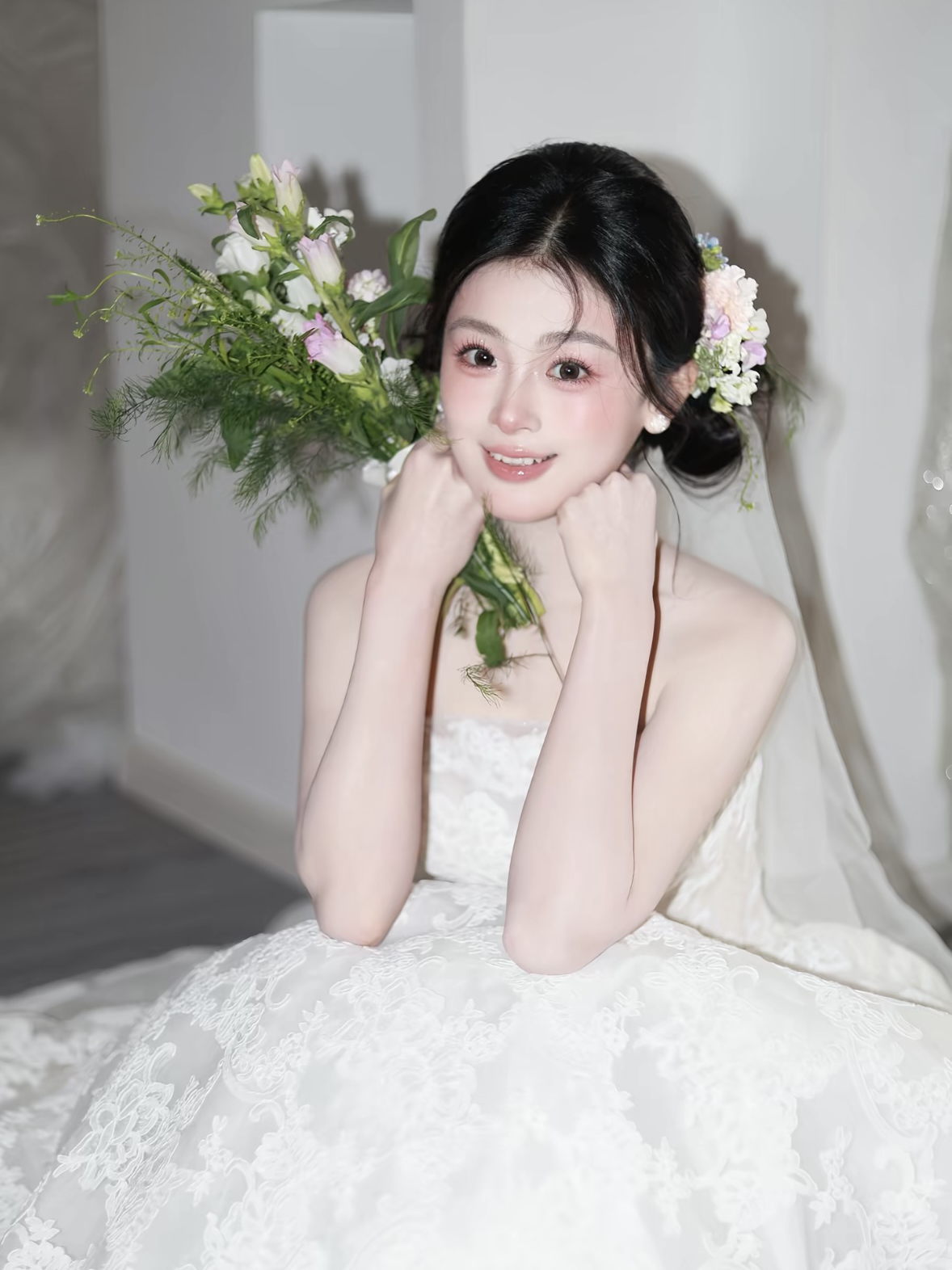 𝑴𝒂𝒌𝒆𝒖𝒑 ｜ 萍萍