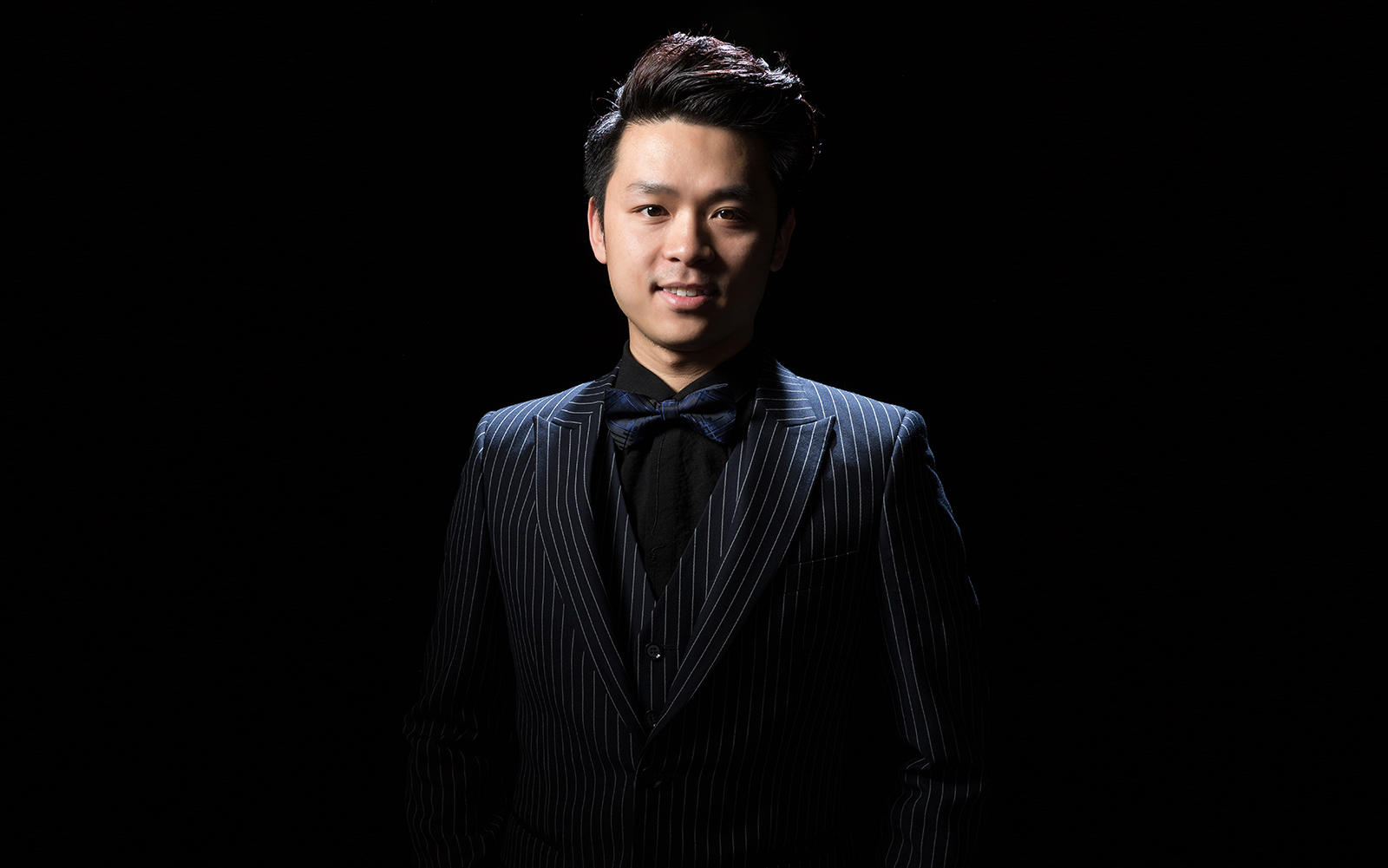 金鹰主持团队主持人·泉逸