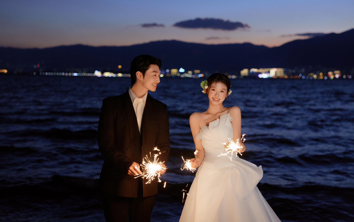 超浪漫的夜景婚紗照??