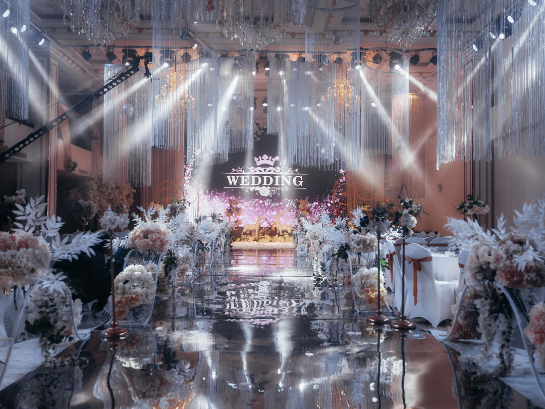 永村传媒科大酒店香槟白会场